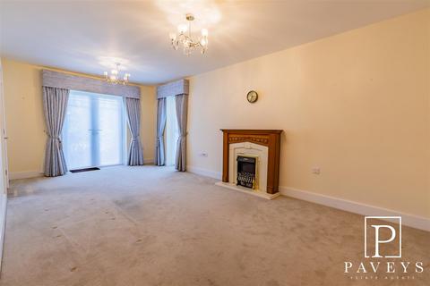 2 bedroom apartment for sale, Hadleigh road, Frinton-On-Sea