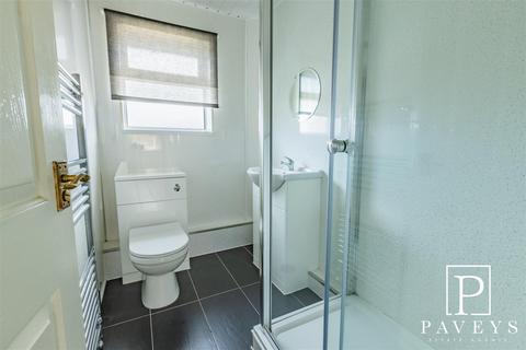 53 Camellia Crescent, Clacton-on-sea, CO16 7EU