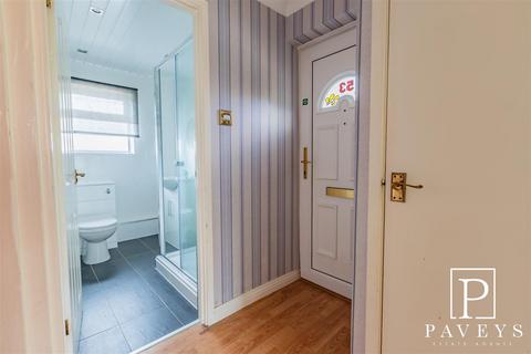 53 Camellia Crescent, Clacton-on-sea, CO16 7EU