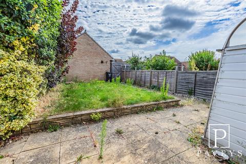53 Camellia Crescent, Clacton-on-sea, CO16 7EU