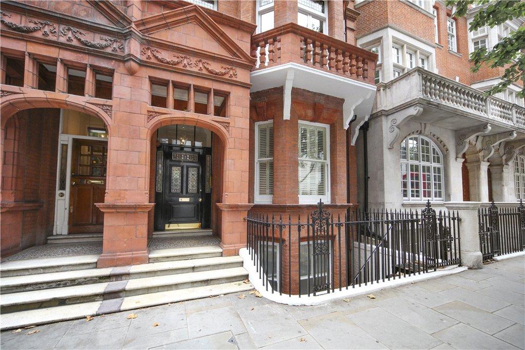 Lower Sloane Street, Chelsea, SW1W Studio for sale - £525,000