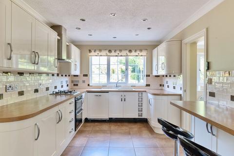 4 bedroom house for sale, Upper Marsh Road, Warminster, BA12