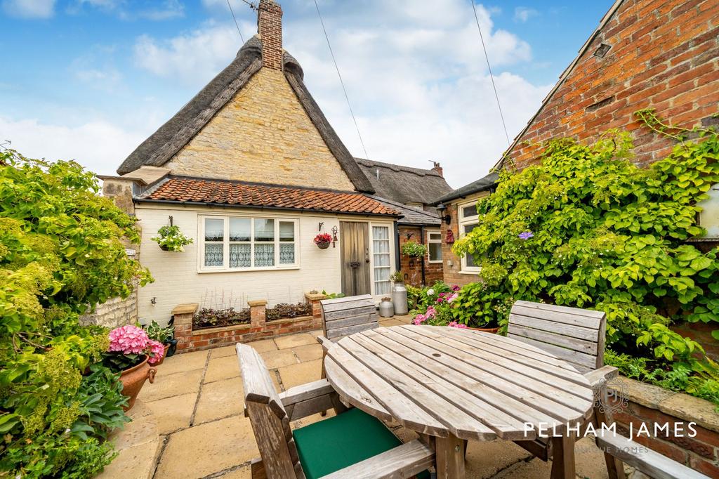 Courtyard Garden, Sticky End, Cottesmore