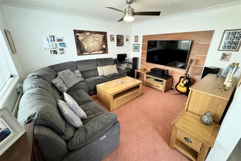 11 Brixey Close, Poole, BH12 3PE