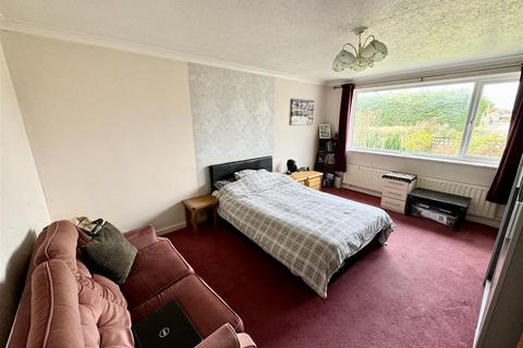 11 Brixey Close, Poole, BH12 3PE