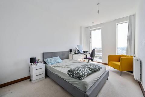 2 bedroom flat to rent, Telcon Way, Greenwich, London, SE10