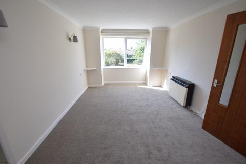 1 bedroom flat for sale, St. Johns Road, Eastbourne BN20