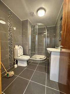 1 bedroom flat to rent, Kingsland Road, London E8