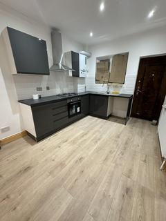 1 bedroom flat to rent, Kingsland Road, London E8