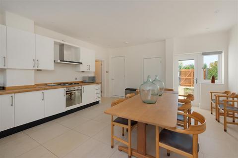 Granville House Allan Road, Seasalter, Whitstable, CT5 4AH