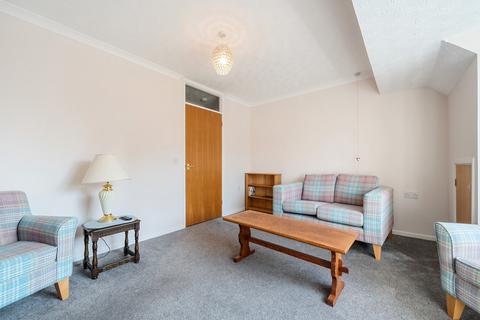 1 bedroom apartment for sale, Highfield Court, Reading RG7