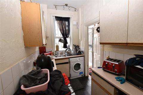 2 bedroom terraced house for sale, East Park Mount, Leeds, West Yorkshire