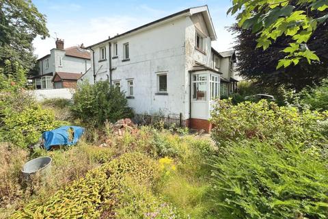 3 bedroom semi-detached house for sale, Bland Road, Manchester M25