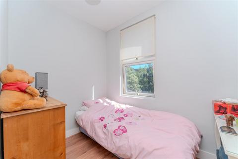 61 Dudley Gardens, London, W13 9LU