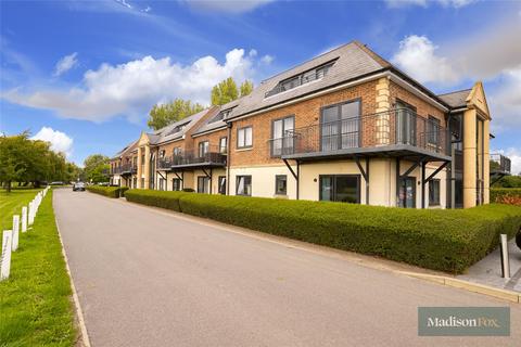 2 bedroom apartment to rent, Woolston Manor Apartments, Essex IG7