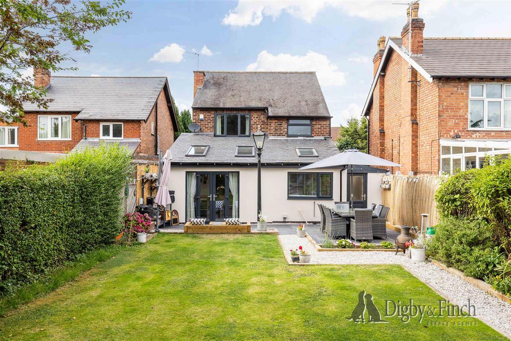 120, Bingham Road Radcliffe-On-Trent, NG12 2 GT-7wa