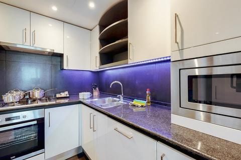 2 bedroom flat to rent, 39 Westferry Circus, E14