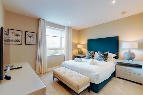 2 bedroom flat to rent, 39 Westferry Circus, E14