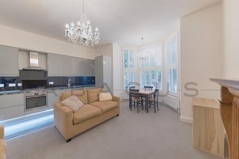 4 bedroom house to rent, Chevening Road, London NW6