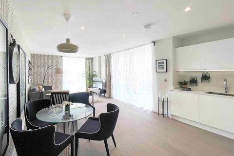 1 bedroom flat for sale, Bookbinder Point, London W3