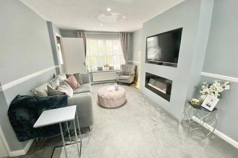 3 bedroom mews for sale, Beverley Way, Macclesfield