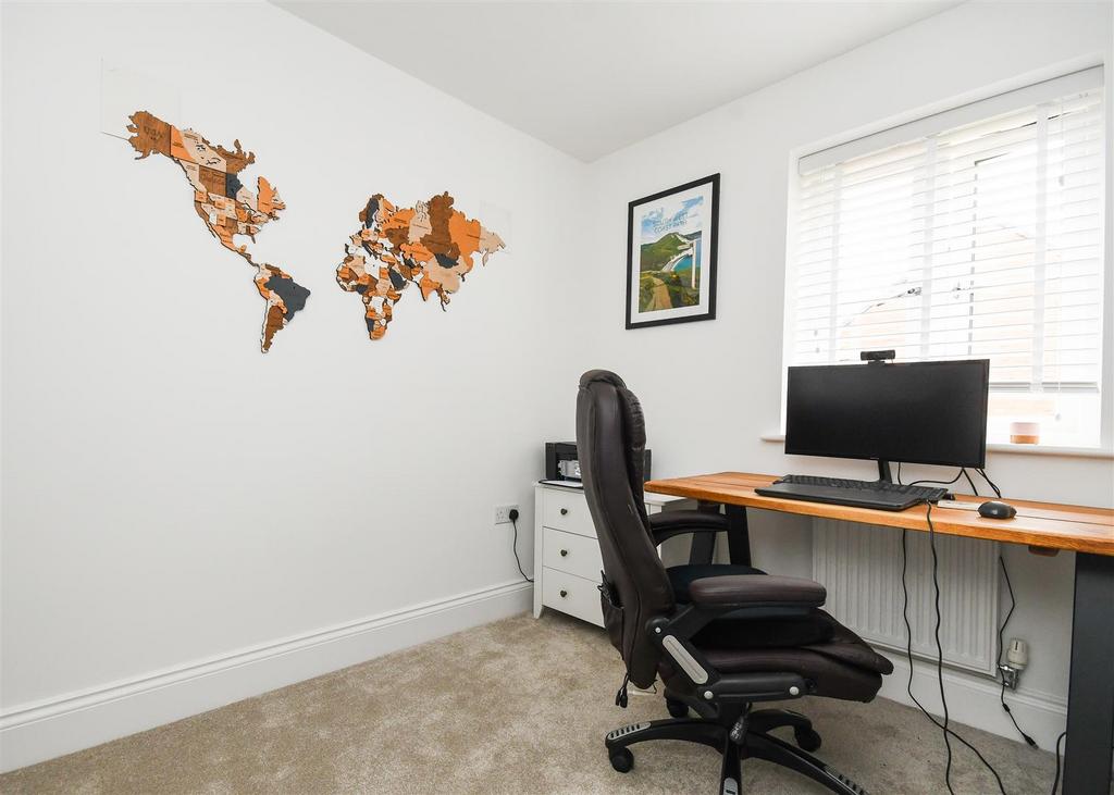 17 Crossfield Crescent - Bedroom 4.jpg