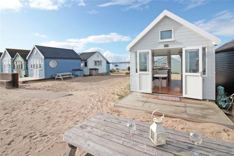 1 bedroom property for sale, Mudeford Sand Spit, Hut 259, Mudeford BH23