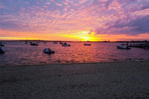 1 bedroom property for sale, Mudeford Sand Spit, Hut 259, Mudeford BH23