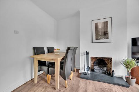 32, Riverbank Laleham Road, Staines, TW18 2QE