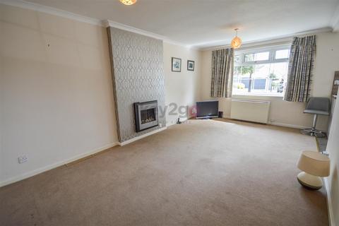 2 bedroom semi-detached bungalow for sale, Martin Rise, Eckington, Sheffield, S21