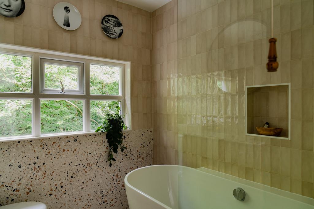 226001 - Peeres Cottages Stockport 13.jpg