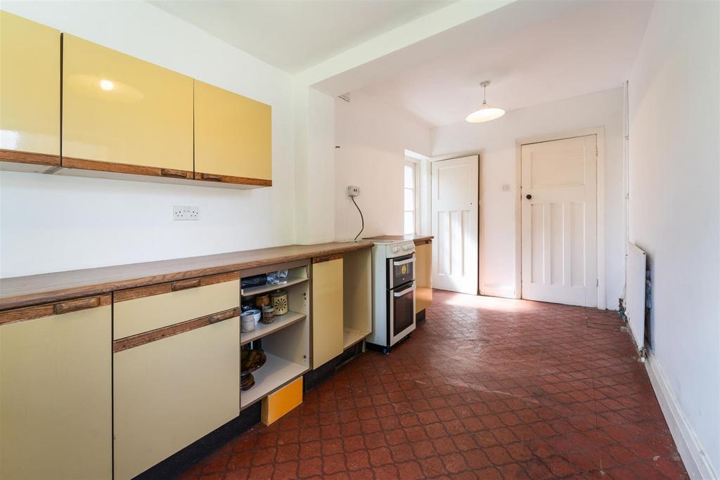 72 Wagon Lane, Solihull, B92 7 PN 11.jpg