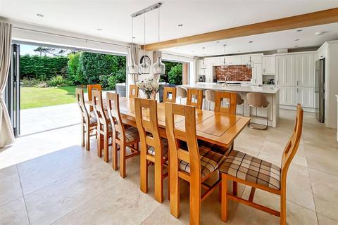 6 bedroom detached house for sale, Angmering Lane, East Preston, Littlehampton, West Sussex