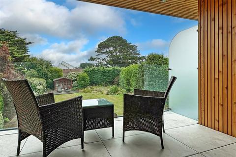 48 Angmering Lane, East Preston, Littlehampton, BN16 2TA