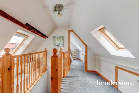 Welsby Cottage Lees Yard, Whitby, YO22 4BQ