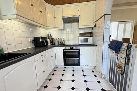 83 Appleton Avenue, Great Barr, Birmingham, B43 5LY