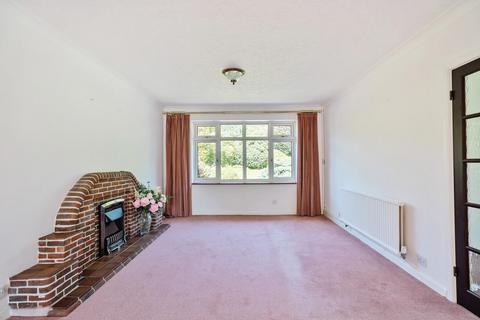 4 bedroom chalet for sale, Beechwood Close, Chandler's Ford