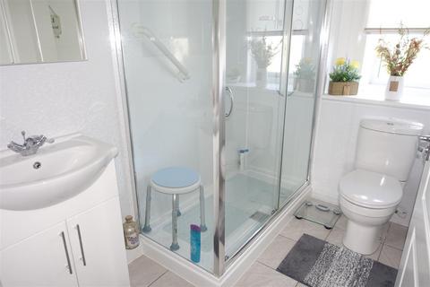 21 Ash Grove, Blackburn, Bathgate, EH47 7QJ