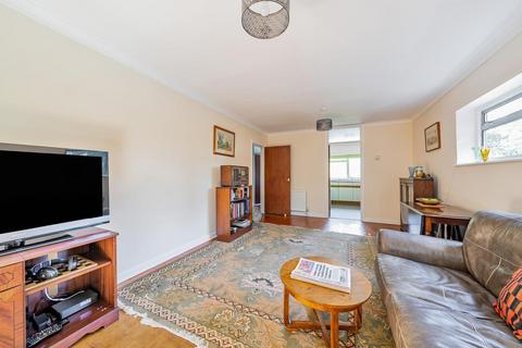 2 bedroom flat for sale, September Way, Stanmore HA7