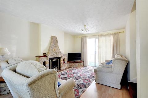 3 bedroom terraced house for sale, Ullswater Crescent, Bramcote, Nottingham