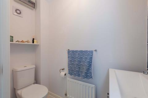 46 Walker Crescent, Slough, SL3 7GB