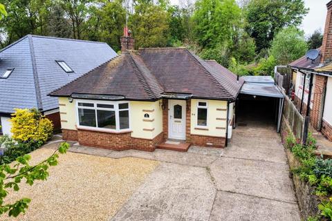 2 bedroom detached bungalow to rent, Rushmere Road, Rushmere, Northampton NN1