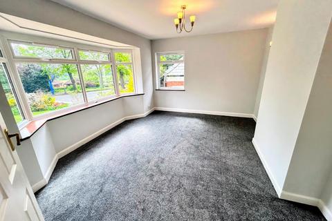 2 bedroom detached bungalow to rent, Rushmere Road, Rushmere, Northampton NN1