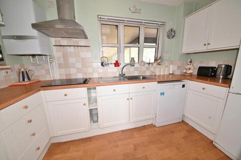 1 bedroom retirement property for sale, Walpole Road, Teddington TW11