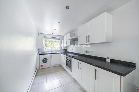 1 bedroom flat for sale, Copwood Close, North Finchley