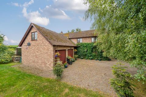 4 bedroom detached house for sale, Brilley,  Hereford,  HR3