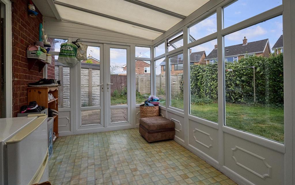 Upvc sudg conservatory to rear