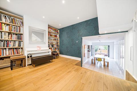 5 bedroom end of terrace house for sale, Heathwood Gardens, Charlton