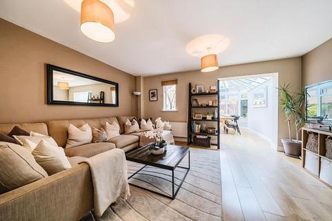 57 Avenue De Gien, Malmesbury, SN16 9GX