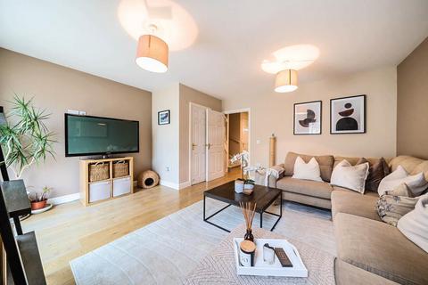 57 Avenue De Gien, Malmesbury, SN16 9GX
